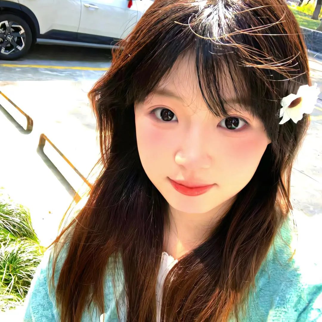 草裙春色